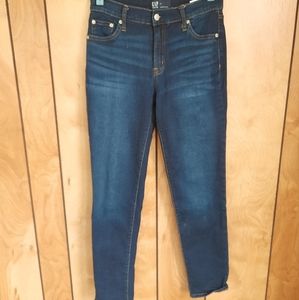 Gap Denim Girlfriend Jeans Size 25